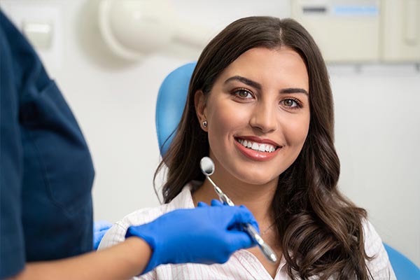 General vs. Cosmetic Dentist: Which Is the Better Option from Paramount Dental Care & Specialty in Long Beach, CA