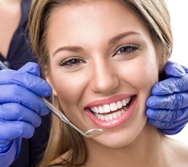 Long Beach Teeth Whitening at Dentist