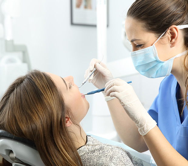 Long Beach What Does a Dental Hygienist Do